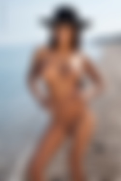 [photodromm.com] 2015-10/[photodromm.com] - 2015.10.24 - Mareeva - La Cote (x54) 2000x3000/32l.jpg
