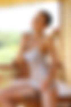 [ave] 2015-09-24 Sanita - Neighbour/008.jpg