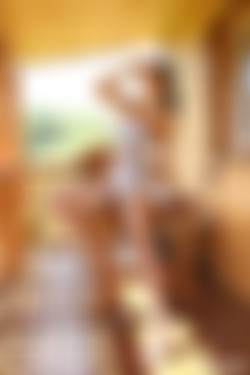 [ave] 2015-09-24 Sanita - Neighbour/009.jpg