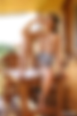 [ave] 2015-09-24 Sanita - Neighbour/022.jpg