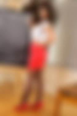 Only Secretaries In Suits 12.01.2012 - 26.12.2012/29th January 2012/Louisa Marie_eday1m0b/zjk_0011.JPG