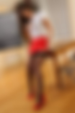 Only Secretaries In Suits 12.01.2012 - 26.12.2012/29th January 2012/Louisa Marie_eday1m0b/zjk_0028.JPG