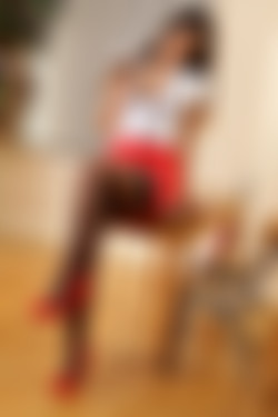 Only Secretaries In Suits 12.01.2012 - 26.12.2012/29th January 2012/Louisa Marie_eday1m0b/zjk_0029.JPG