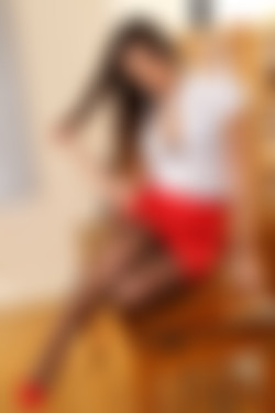 Only Secretaries In Suits 12.01.2012 - 26.12.2012/29th January 2012/Louisa Marie_eday1m0b/zjk_0037.JPG