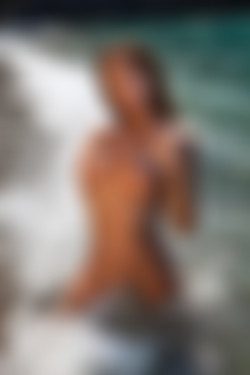 [photodromm.com] 2015-08/[photodromm.com] - 2015.08.02 - Tyrene - Emerald Beach (x50) 2000x3000/37l.jpg