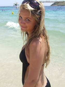 ugotitflauntit.com/08013 Malin_1280highres/012.jpg