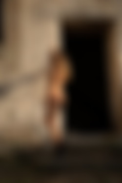 2022phdee/2022-06/[photodromm] 2022-06-28 Goldie - The Grand Tour II (x46, 3000 px)/The Grand Tour II (17).jpg