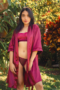 MetArt.com 2025-01-30/[MetArt.com] 25-01-30 Abbie London - Presenting Abbie London (x113) 3803x5704/MetArt_Presenting-Abbie-London_Abbie-London_high_0002.jpg