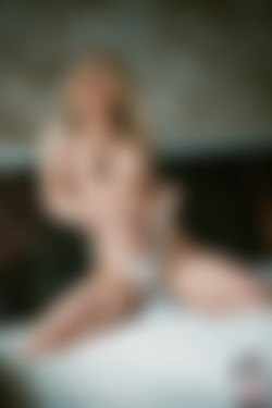 Erikalynn/2019-11-12 Suburbia/31.jpg