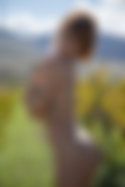 2021phdee/2021-09/[photodromm.com] - 10.09.2021 - April - The Wineyard (x50, 3000px)/The Wineyard (30).jpg