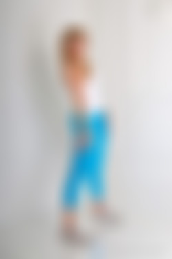 ShinyAmateurs.com - Photos (687 - 834)/637 - Christina/001.jpg