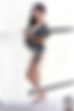 2019-08-25 Coralinne - Indigo Girl/2.jpg