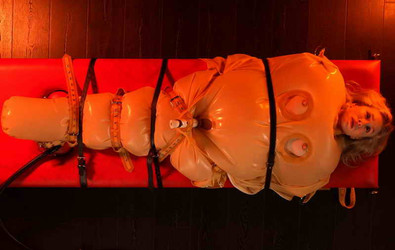CinematicKink Pack 2/cover/cmt_Anna_latex_inflatable_sack_export_1.mp4-.jpg
