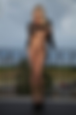 [photodromm.com] 2015-04/[photodromm.com] - 2015.04.06 - Bexie - The Urban Collection (x50) 1333x2000/16l.jpg