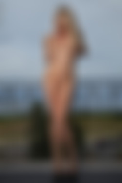 [photodromm.com] 2015-04/[photodromm.com] - 2015.04.06 - Bexie - The Urban Collection (x50) 1333x2000/50l.jpg