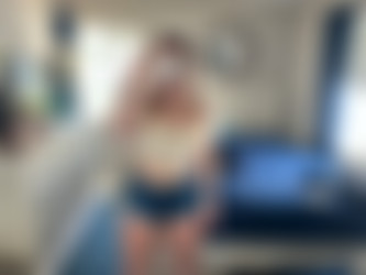 [OnlyFans.com] ZoeyUSO - Site Rip/Images/14dbb564-8fba-4f9e-9bba-4affd858729d.jpg