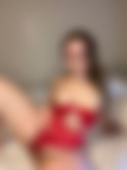 [OnlyFans.com] ZoeyUSO - Site Rip/Images/143b7ba8-2b0f-402c-a9fe-e48919b9ffe1.jpg
