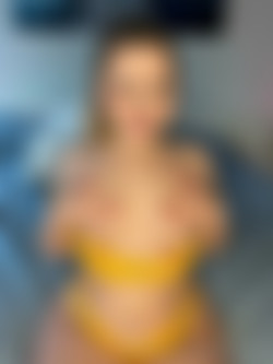[OnlyFans.com] ZoeyUSO - Site Rip/Images/2027643d-1e3f-4370-b731-31cebbd78e36.jpg