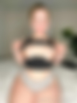 [OnlyFans.com] ZoeyUSO - Site Rip/Images/17534818-6d2e-4add-a4c7-1e586f285dd8.jpg