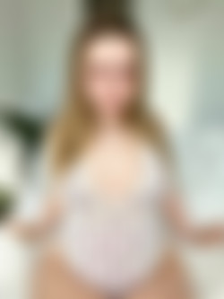 [OnlyFans.com] ZoeyUSO - Site Rip/Images/19252921-aa01-4d4d-9492-cd3f4fc1c309.jpg