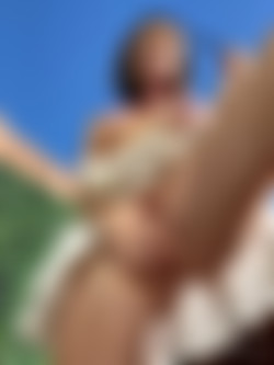 [OnlyFans] theaugustangel - 81 Vids & 125 Pics - @theaugustangel - (20210604-20220722)/Images/2022-02-07.2355231589.would_you_fuck_me_on_my_patio.jpg