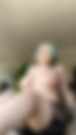 [OnlyFans.com] SouredPineapple - SiteRip/0h7g4fso6tctsduhybjj8_source_2.gif