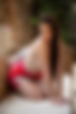 [PHD] 2024-06/2024-06-26 Kaylin - Sundown In The Garden 2/11l.jpg