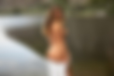 2022phdee/2022-03/[photodromm] 2022-03-16 Goldie - Marinello's Lakes II (x46, 3000 px)/Marinello's Lakes II (11).jpg