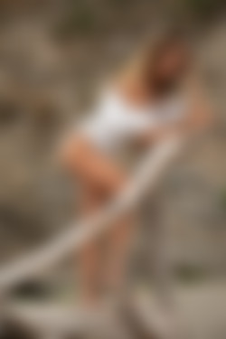 2022phdee/2022-03/[photodromm] 2022-03-16 Goldie - Marinello's Lakes II (x46, 3000 px)/Marinello's Lakes II (5).jpg