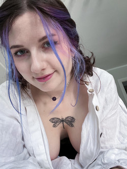 Littlest_Fern/dragonfly tattoo that actually flyes.jpeg