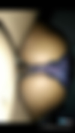 608 x 1080 Pt.3/Big Booty Ebony in Sexy Panties_StraightGoose_1080p.mp4