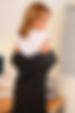 Only Secretaries In Suits 12.01.2012 - 26.12.2012/5th June 2012/Paige D_xhtafepo/3u4_0030.JPG