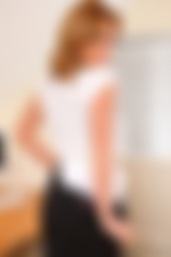 Only Secretaries In Suits 12.01.2012 - 26.12.2012/5th June 2012/Paige D_xhtafepo/3u4_0044.JPG
