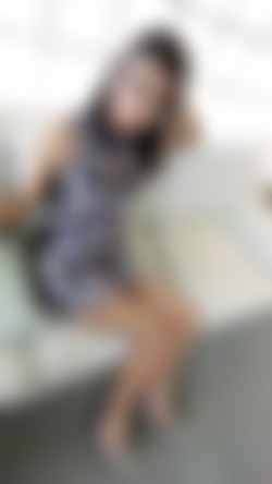HelloLadyboy.com 2/Wine_Romance/wine1_romance_020-by-am.jpg