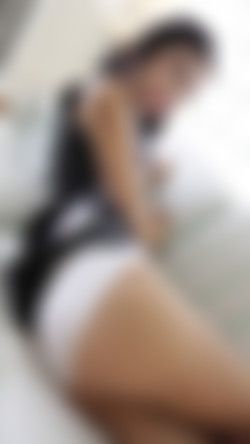 HelloLadyboy.com 2/Wine_Romance/wine1_romance_083-by-am.jpg