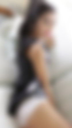 HelloLadyboy.com 2/Wine_Romance/wine1_romance_088-by-am.jpg
