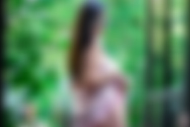 Gold3nchild/2019-05-06 Frolic with Me/08.jpg