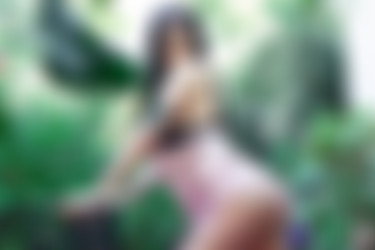 Gold3nchild/2019-05-06 Frolic with Me/14.jpg