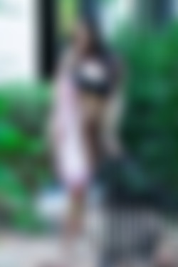 Gold3nchild/2019-05-06 Frolic with Me/19.jpg