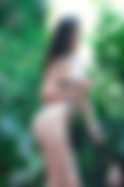 Gold3nchild/2019-05-06 Frolic with Me/23.jpg