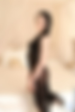 [Nubiles.net] 2009-03-31 Aliz (Bedroom)/aliz_s1-010.jpg