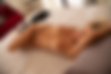 [PHD] 2024-06/2024-06-16 Anabel - New Queen Sized Bed 2/24l.jpg