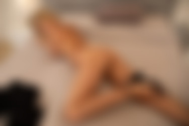 [PHD] 2024-06/2024-06-16 Anabel - New Queen Sized Bed 2/33l.jpg